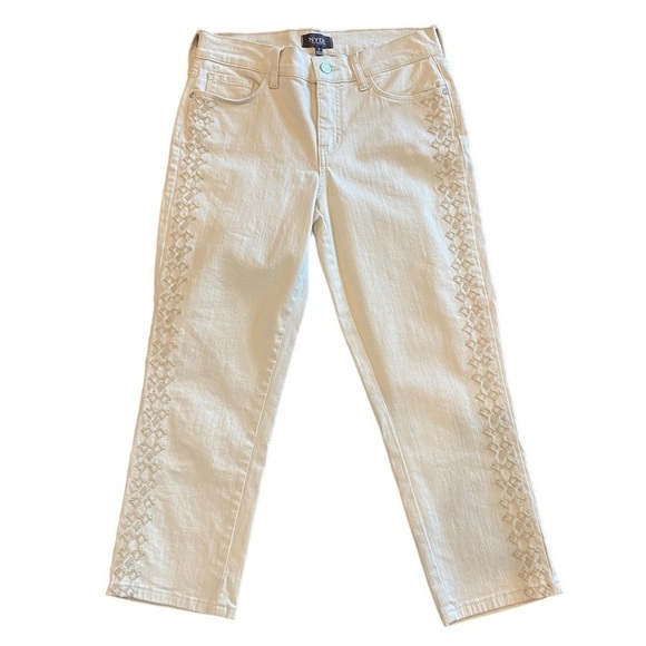 NYDJ Alina Skinny Embroidered Capri Jeans Lift Tuck Size 2 - Picture 3 of 12